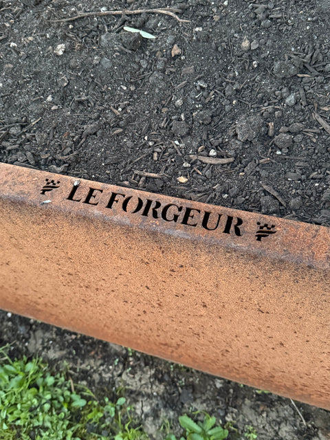 Jardinière sans fond a poser au sol acier corten
